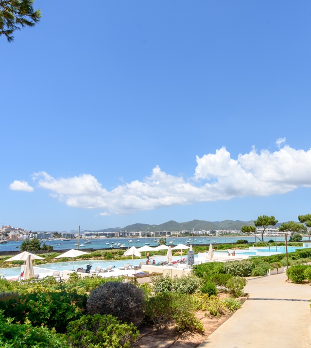 resa estates Ibiza sale Talamanca es Pouet gardeb.jpg